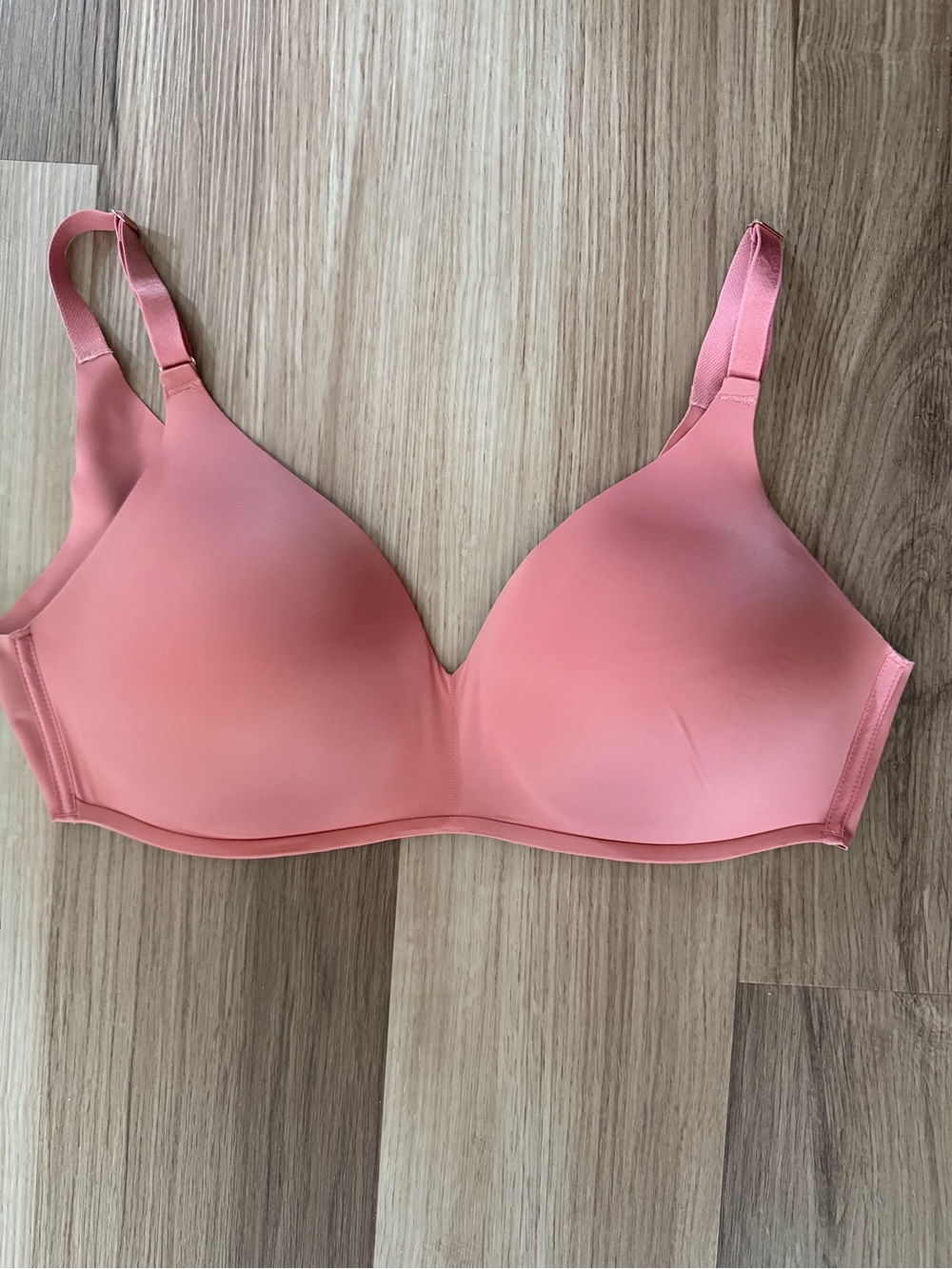 Soma Intimates Pink Wireless Full Coverage Bra Size 40D Smooth Padded (0002)